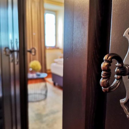 Gaestehaus Doris برباش ام نيوسيدله المظهر الخارجي الصورة
