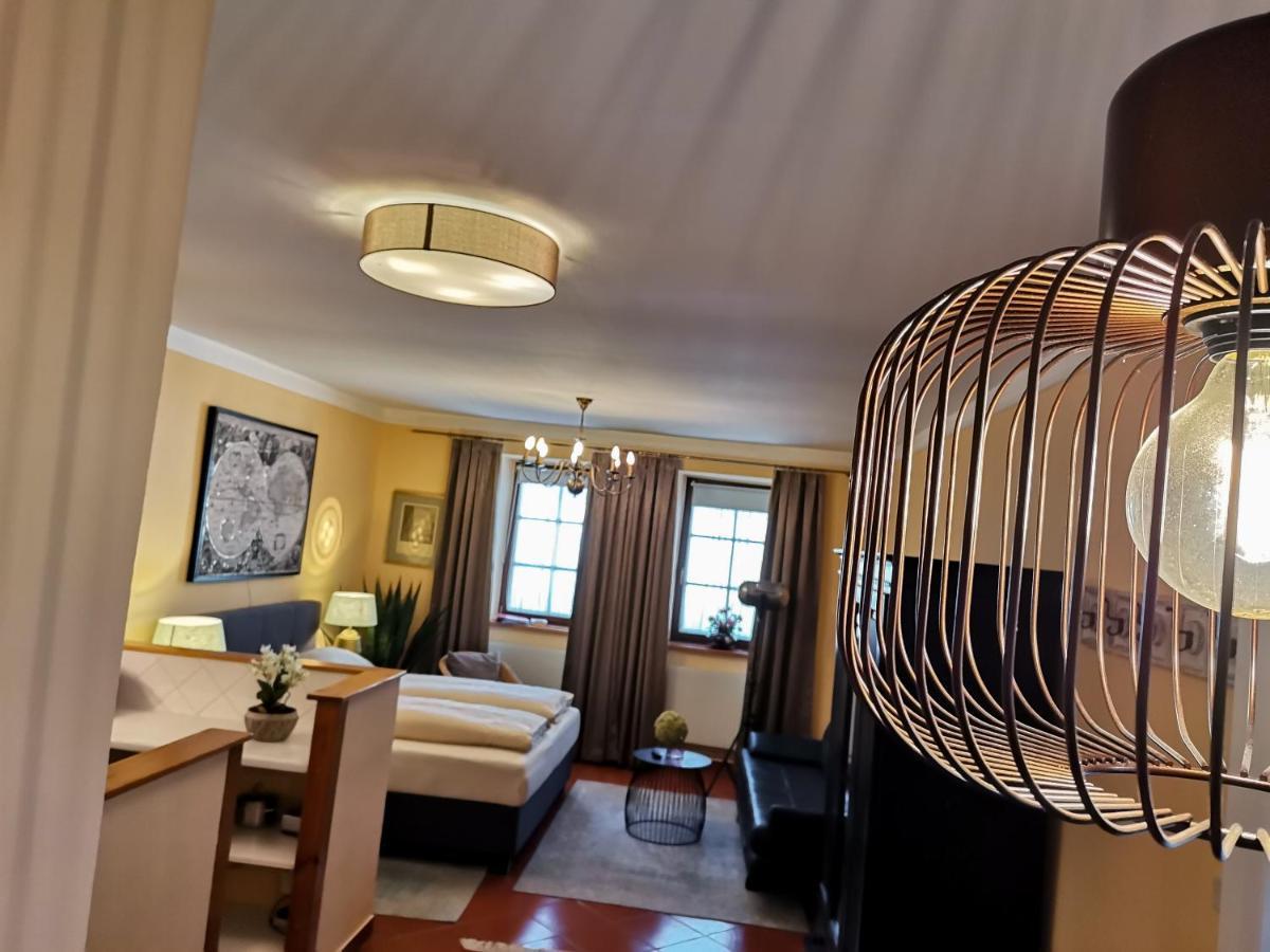 Gaestehaus Doris برباش ام نيوسيدله المظهر الخارجي الصورة