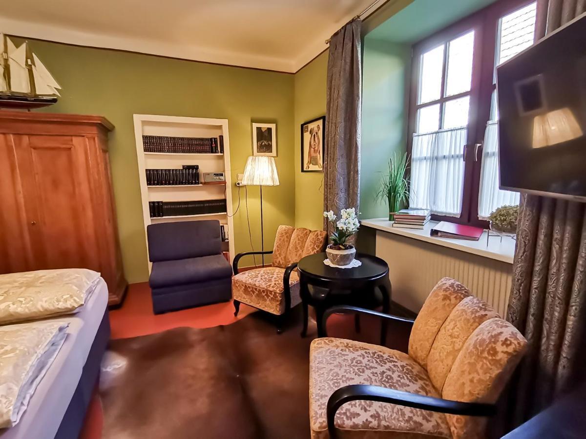Gaestehaus Doris برباش ام نيوسيدله المظهر الخارجي الصورة